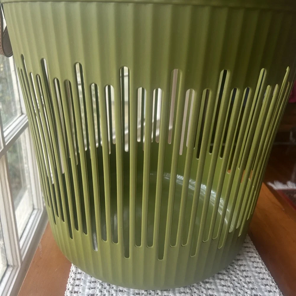 Viral JAPANDI Round Olive Green Storage Basket Leather Handles NEW